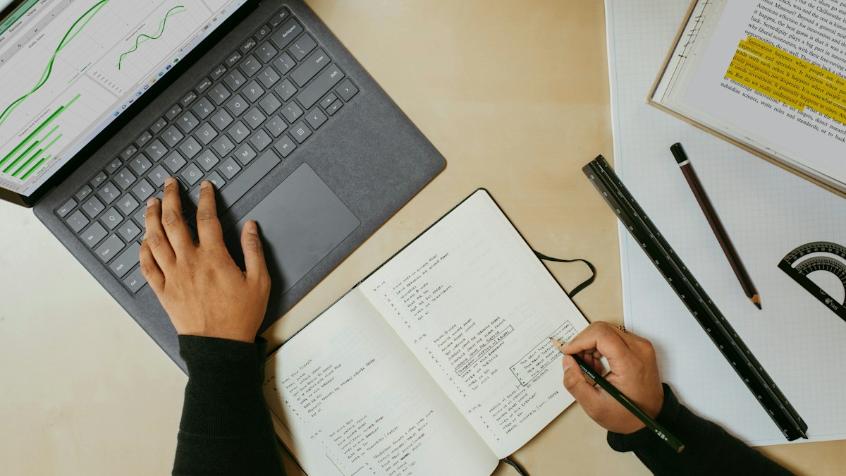 Lead magnet planning and digital document workflow