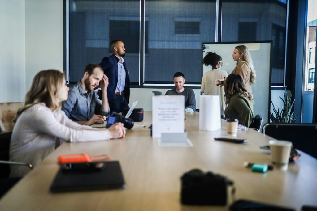 Employee having a constructive strategy conversation with his manager