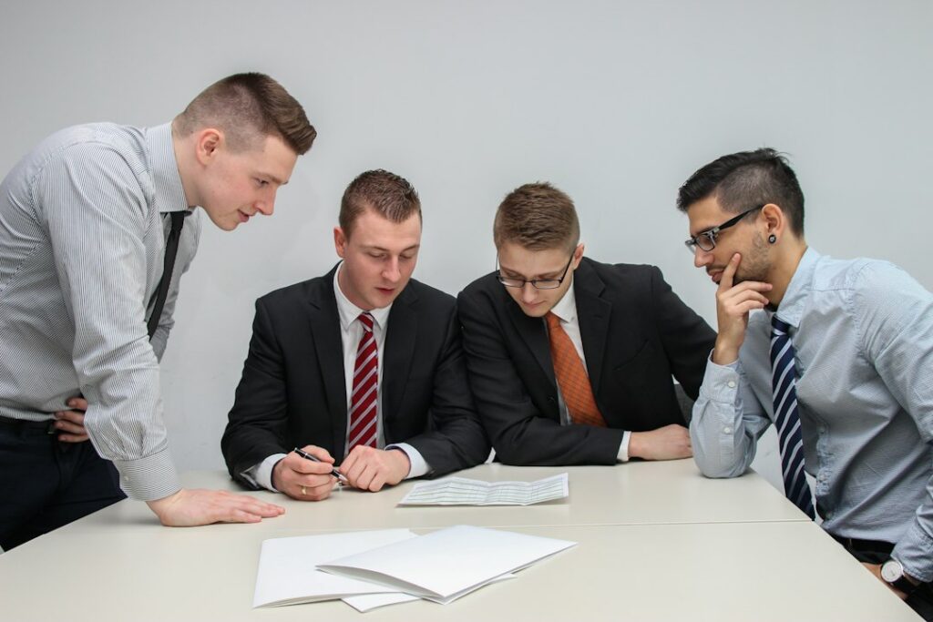 Employee and manager having a focused one on one meeting