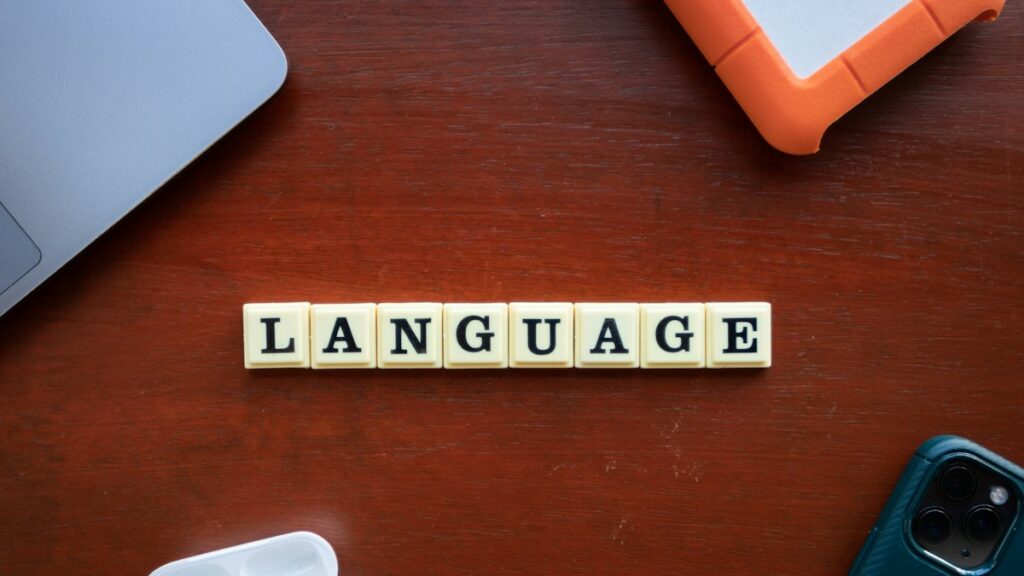 Language learning concept for comparing digital courses and apps