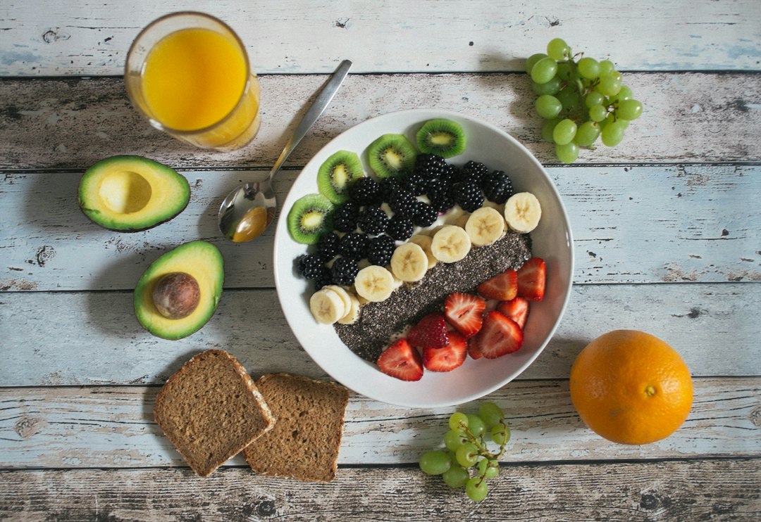 Balanced whole-food meal with vegetables