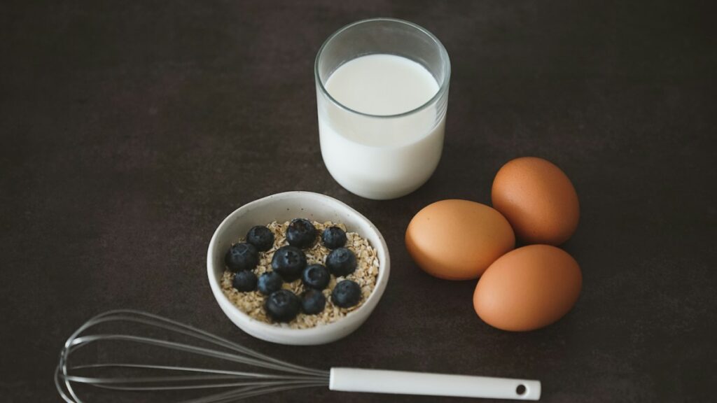 High Protein Breakfast for Men: What to Eat and How Much