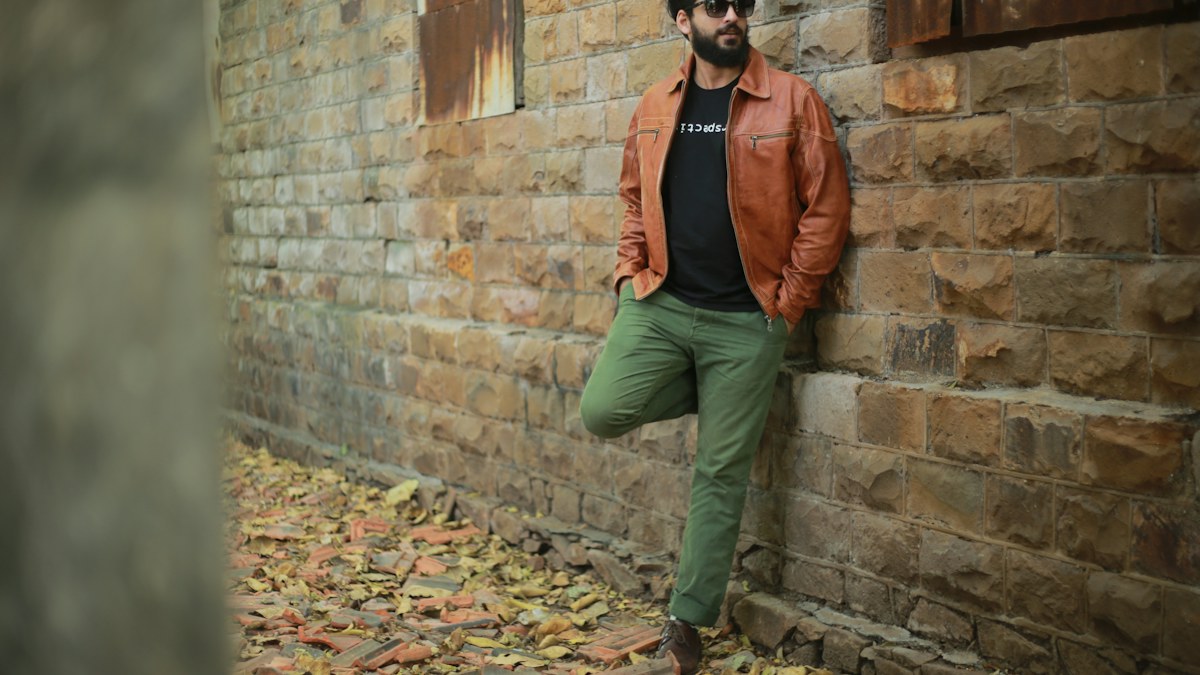 Man wearing casual green trousers