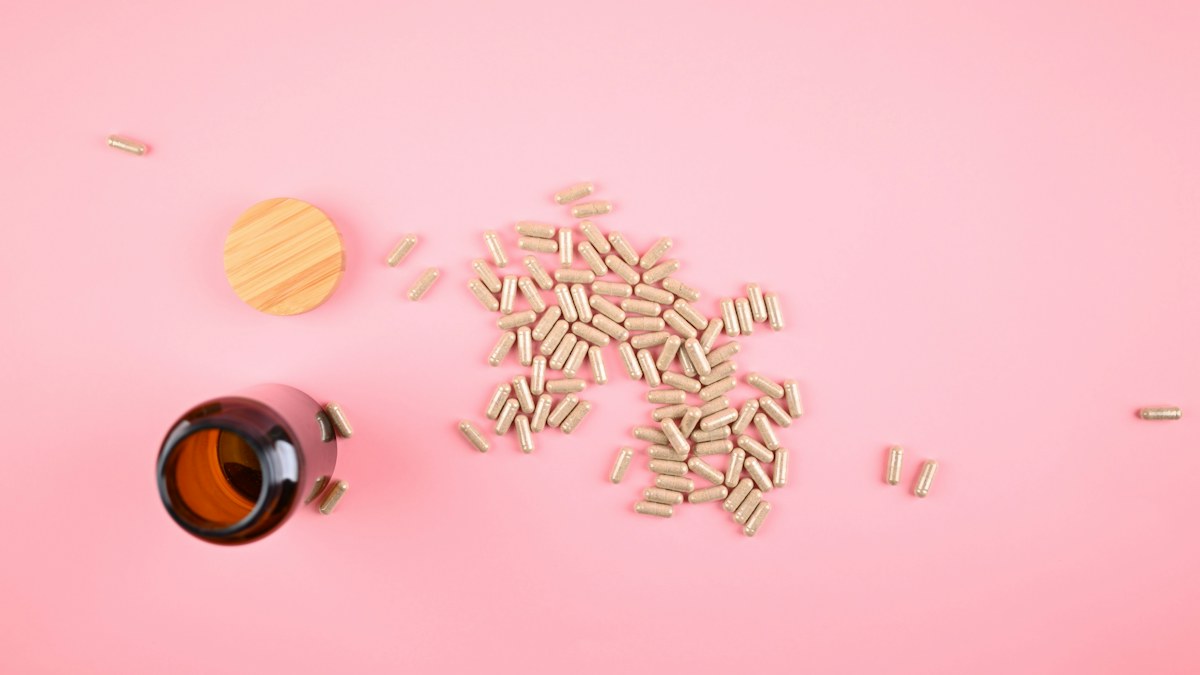 Generic supplement capsules, not Sonic Solace