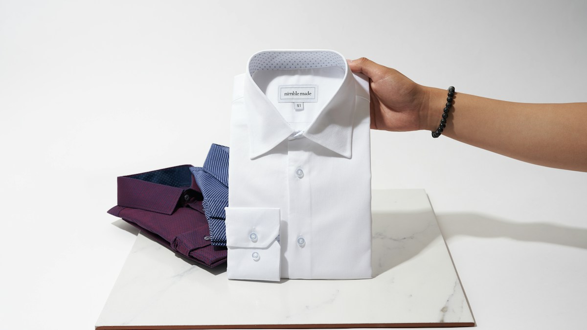 why white t-shirts turn yellow in storage and how to prevent it